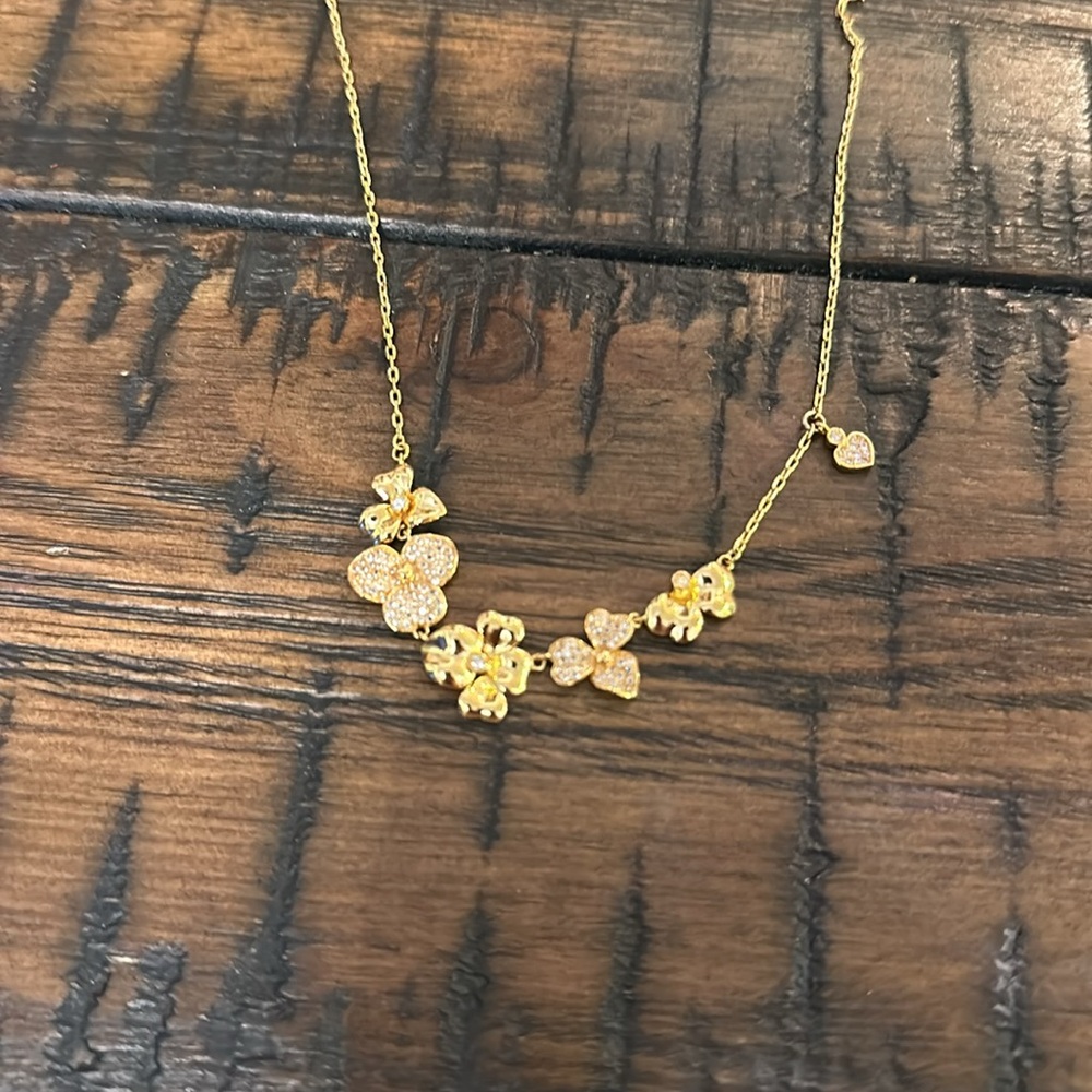 Kate spade ♠️ necklace - Picture 2 of 3